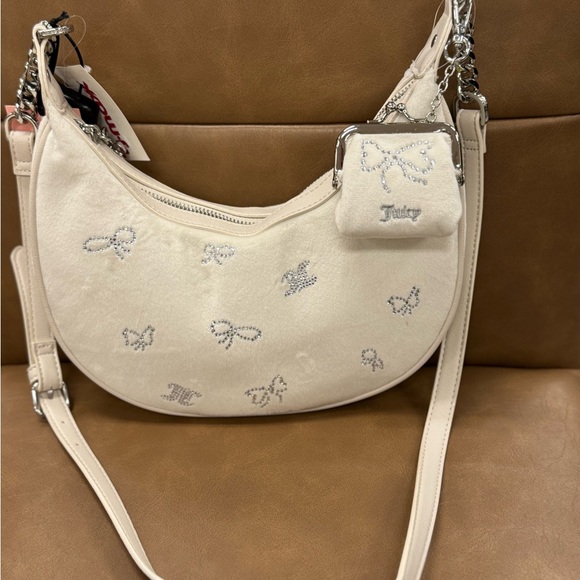 Juicy Couture Cream Shoulder Bag - Picture 1 of 2